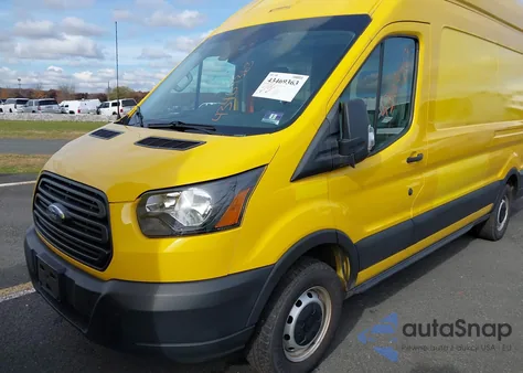 2019 Ford Transit-250 z USA, uszkodzony, nr VIN 1FTYR3XM4KKA38695